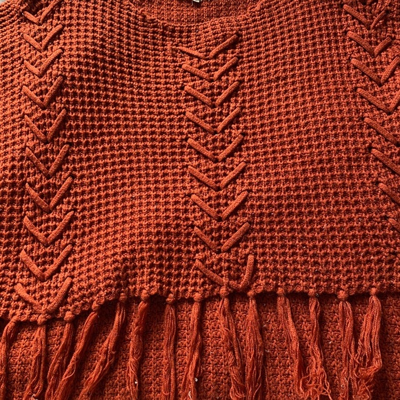Detailed Fringed Burnt Orange Oversized Sweater - Picture 2 of 3